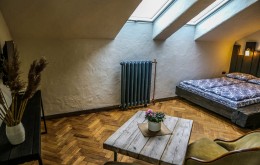 Nakts Pasiekstes vējdzirnavās vecās klēts apartamentos JUMIS